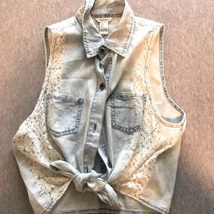 Forever 21 denim Top